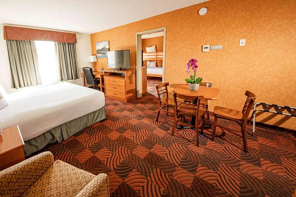Surestay Plus By Best Western Calgary South East 3*,