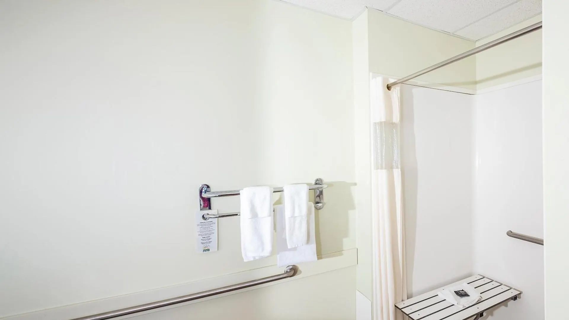Hotel Surestay Plus By Best Western Calgary South East