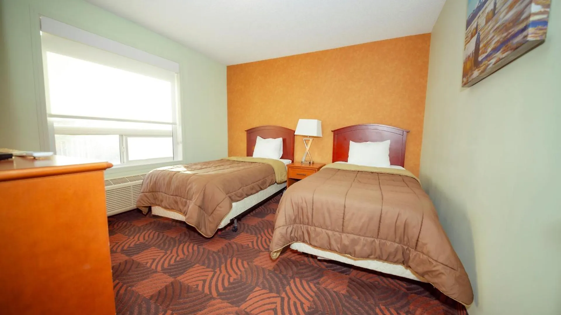 Surestay Plus By Best Western Calgary South East Hotel